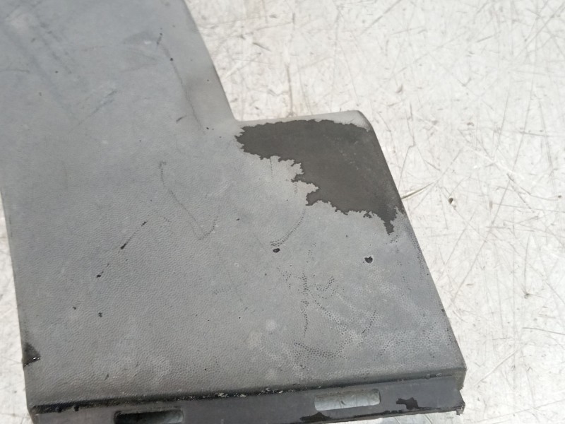 Recambio de aletin delantero izquierdo para chevrolet captiva 2.0 vcdi lt referencia OEM IAM 96439703  