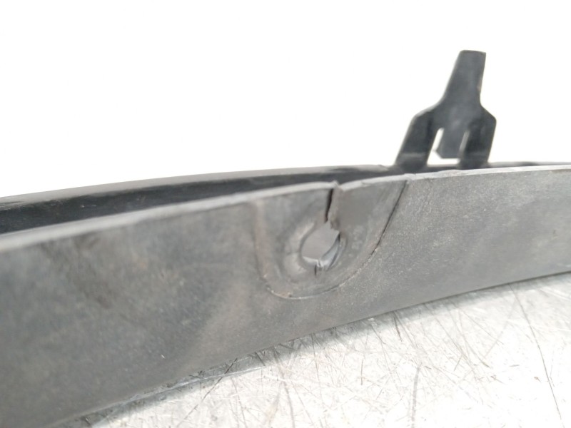 Recambio de aletin delantero derecho para bmw x5 (e70) 3.0d referencia OEM IAM 51777158428  