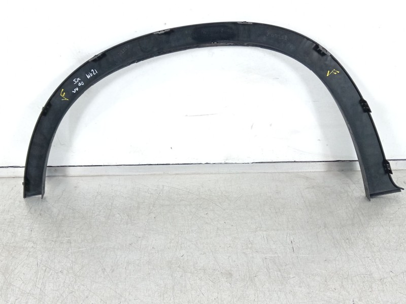 Recambio de aletin delantero derecho para bmw x5 (e70) 3.0d referencia OEM IAM 51777158428  