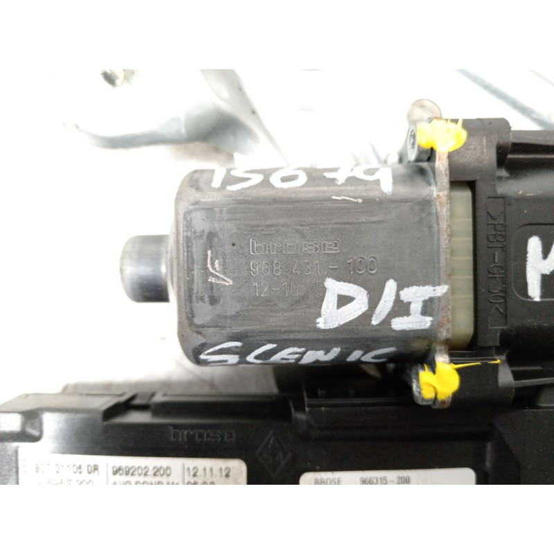 Recambio de elevalunas delantero izquierdo para renault scénic iii (jz0/1_) 1.2 tce referencia OEM IAM 807311050R 968431100 