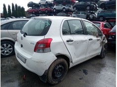 toyota yaris (_p9_) del año 2010