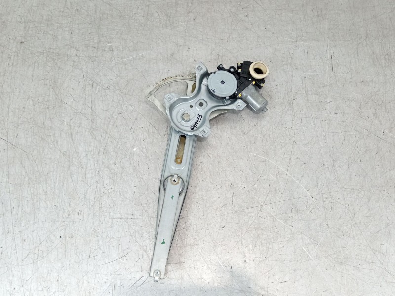 Recambio de elevalunas delantero derecho para toyota auris (_e15_) 1.8 hybrid (zwe150_) referencia OEM IAM 6981002310 8570102010