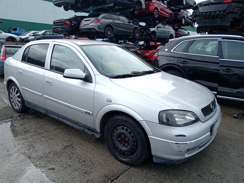 opel astra g hatchback (t98) del año 2004