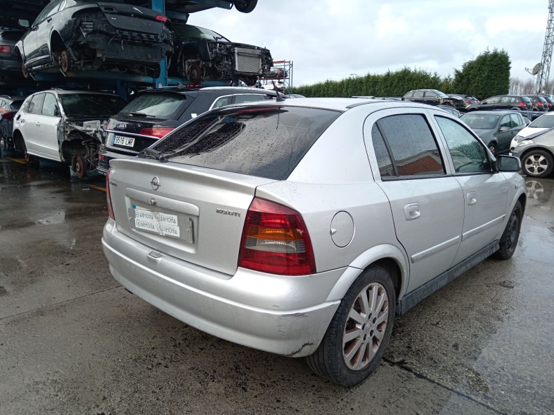 opel astra g hatchback (t98) del año 2004