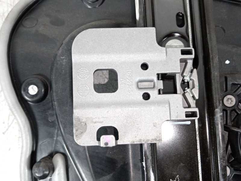 Recambio de elevalunas trasero derecho para tesla model 3 ev referencia OEM IAM 161644599A 1A002247A 