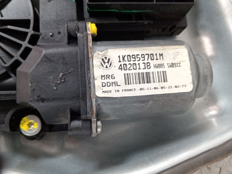 Recambio de elevalunas delantero izquierdo para volkswagen golf v (1k1) 1.9 tdi referencia OEM IAM 1K0959701M 1K0959793J 