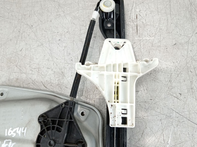 Recambio de elevalunas trasero derecho para volkswagen golf v (1k1) 1.9 tdi referencia OEM IAM 1K0959703K 1K0959703F 