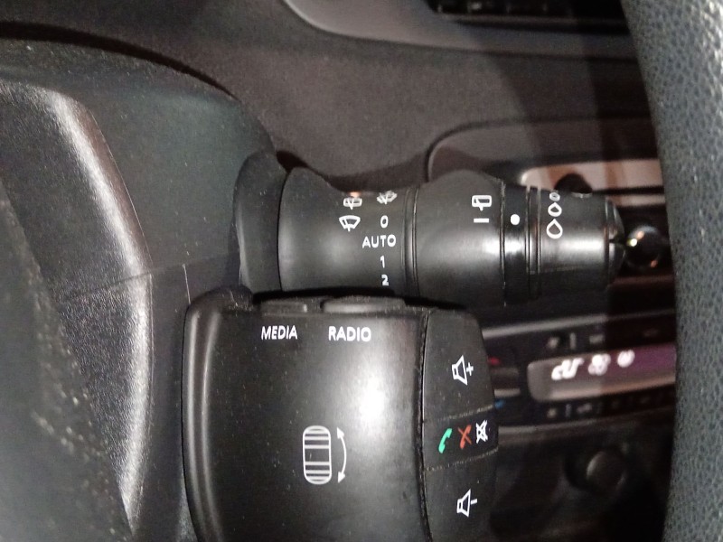 Recambio de mando luces para renault scénic iii (jz0/1_) 1.2 tce referencia OEM IAM 255670019R  