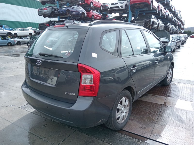 kia carens iii monospace (un) del año 2007