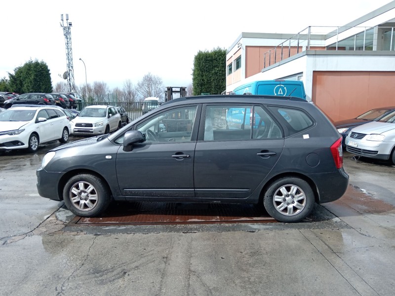 kia carens iii monospace (un) del año 2007