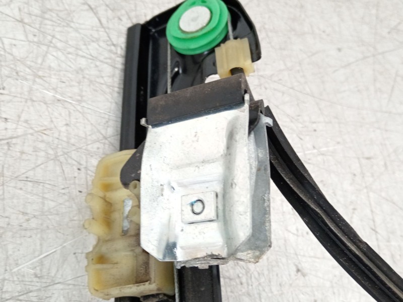 Recambio de elevalunas delantero izquierdo para seat leon (1p1) 2.0 tdi 16v referencia OEM IAM 1P0837401J 1T0959701L 1K0959793P