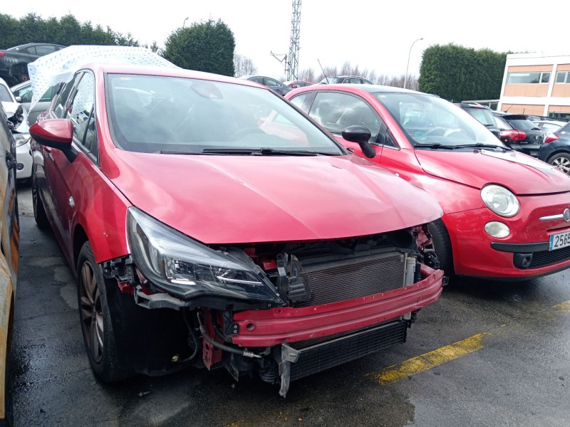 opel astra k (b16) del año 2020