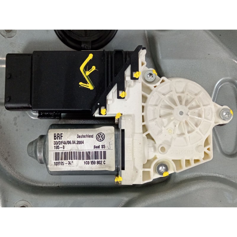 Recambio de elevalunas delantero derecho para seat toledo ii (1m2) 1.6 referencia OEM IAM 1M0837756B 1C0959802C 1M0837462A