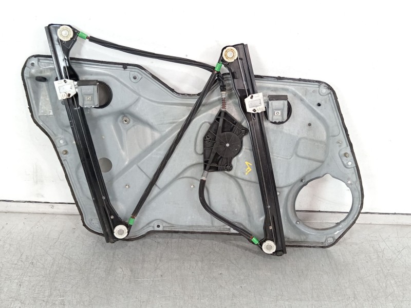 Recambio de elevalunas delantero derecho para seat toledo ii (1m2) 1.6 referencia OEM IAM 1M0837756B 1C0959802C 1M0837462A