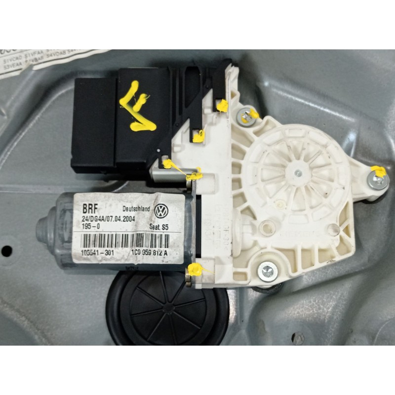 Recambio de elevalunas trasero derecho para seat toledo ii (1m2) 1.6 referencia OEM IAM 1M0839756H 1C0959812A 1M0839462A