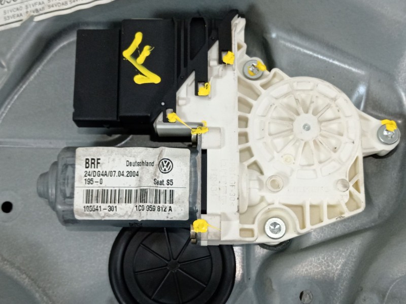 Recambio de elevalunas trasero derecho para seat toledo ii (1m2) 1.6 referencia OEM IAM 1M0839756H 1C0959812A 1M0839462A