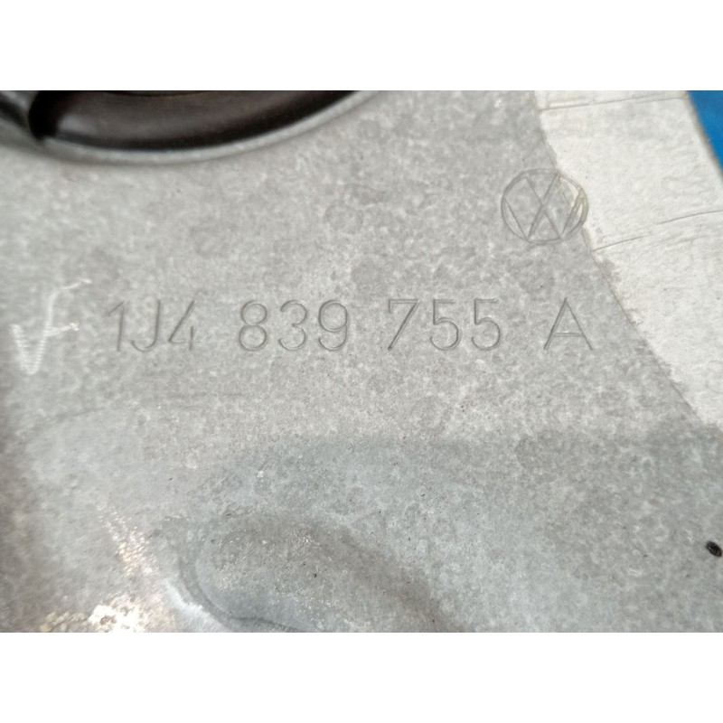 Recambio de elevalunas trasero izquierdo para volkswagen golf iv (1j1) 1.9 tdi referencia OEM IAM 1J4839755A 1J4839461F 1J495981