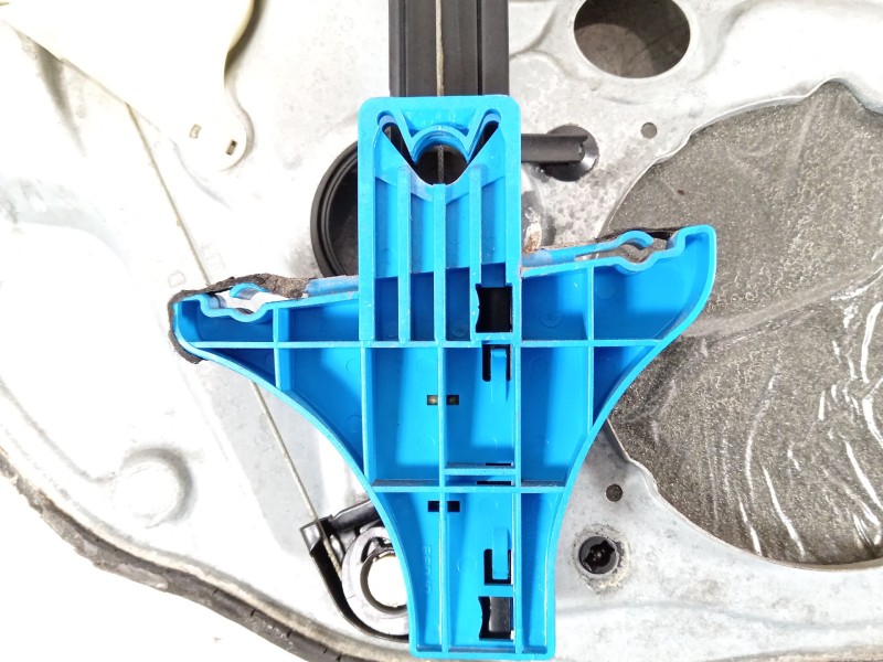 Recambio de elevalunas trasero derecho para volkswagen golf iv (1j1) 1.9 tdi referencia OEM IAM 1J4839756A 1J4839462F 1J4959812C