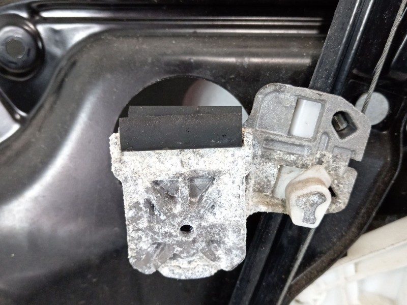 Recambio de elevalunas delantero izquierdo para volkswagen golf iv (1j1) 1.9 tdi referencia OEM IAM 1J4837755E 1J4837461H 1J1959