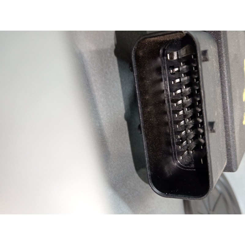 Recambio de elevalunas delantero izquierdo para volkswagen golf iv (1j1) 1.9 tdi 4motion referencia OEM IAM 1J3837461H 1C1959801