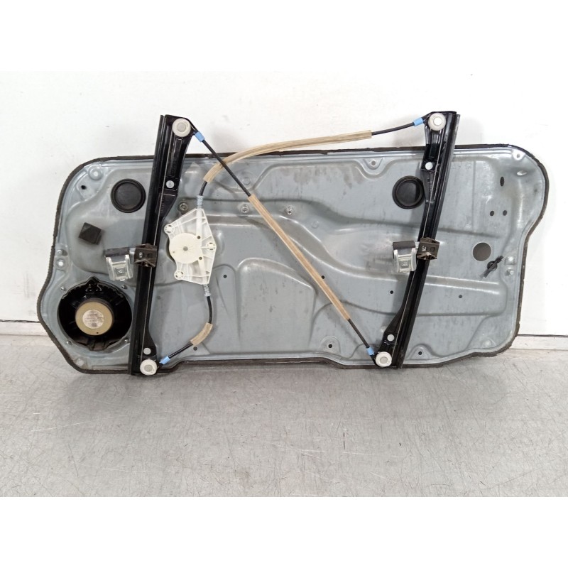 Recambio de elevalunas delantero izquierdo para volkswagen golf iv (1j1) 1.9 tdi 4motion referencia OEM IAM 1J3837461H 1C1959801