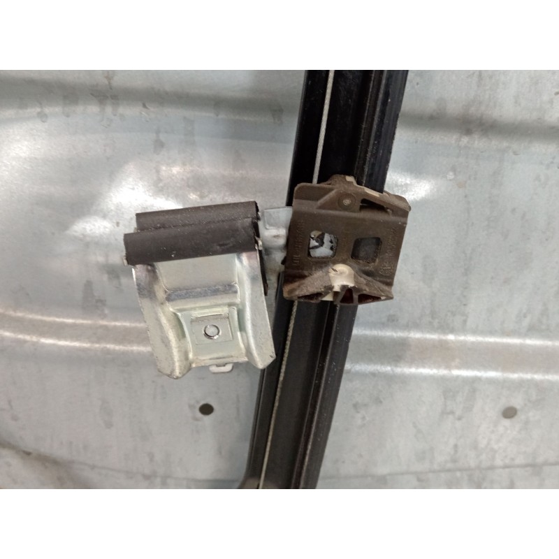 Recambio de elevalunas delantero izquierdo para volkswagen golf iv (1j1) 1.9 tdi 4motion referencia OEM IAM 1J3837461H 1C1959801