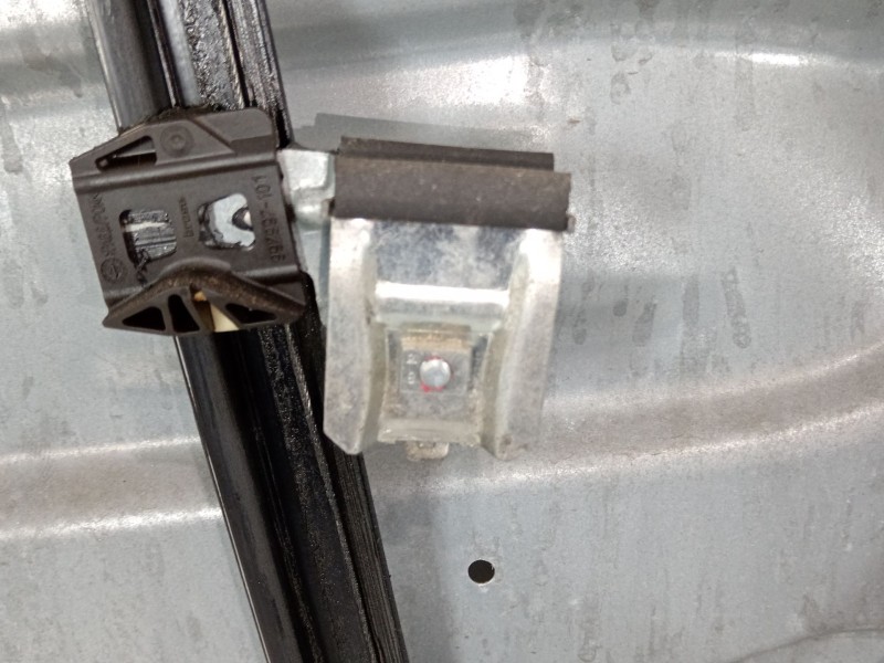 Recambio de elevalunas delantero derecho para volkswagen golf iv (1j1) 1.9 tdi 4motion referencia OEM IAM 1J3837462H 1C1959802A 