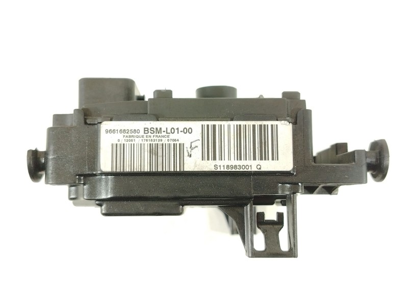 Recambio de caja reles / fusibles para peugeot 407 (6d_) 2.0 (6drfnb, 6drfne) referencia OEM IAM 9661682580 S118983001Q BSML0100