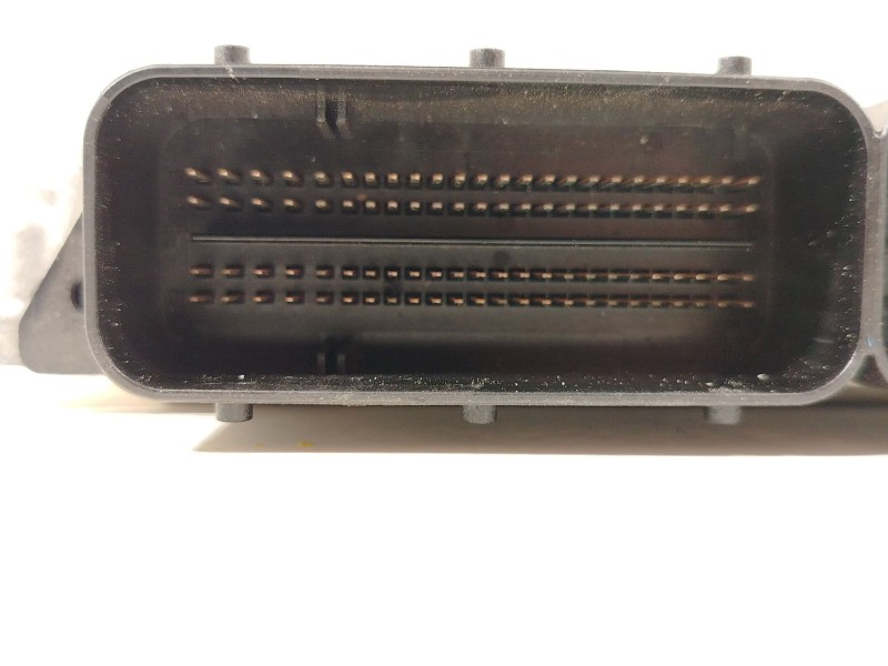 Recambio de centralita motor uce para bmw 1 (e87) 118 d referencia OEM IAM 7797216 0281011964 