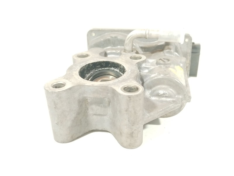 Recambio de valvula egr para mazda 3 lim. () center-line referencia OEM IAM SH0120300  
