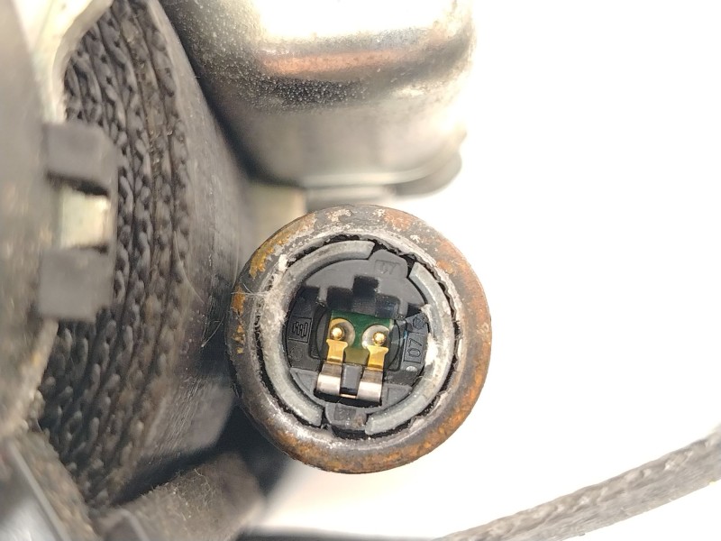 Recambio de cinturon seguridad delantero izquierdo para renault scénic iii (jz0/1_) 1.2 tce referencia OEM IAM 868851641R  