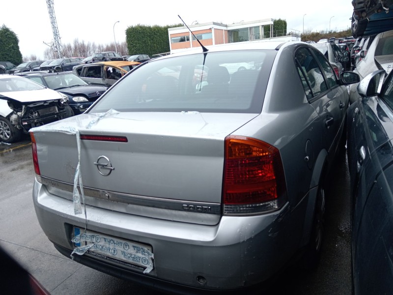 opel vectra c (z02) del año 2004