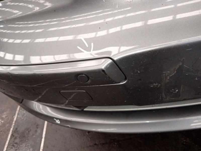 Recambio de paragolpes delantero para bmw 1 (e81) 116 d referencia OEM IAM 7166462  