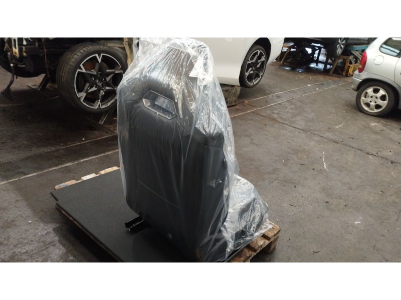 Recambio de asiento delantero derecho para cupra leon (kl1, ku1, kug) 2.0 tsi referencia OEM IAM 4K0881106K  