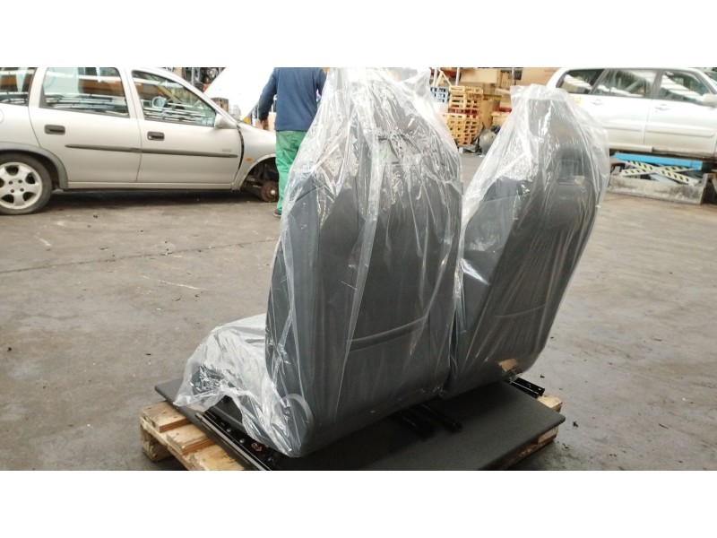 Recambio de asiento delantero izquierdo para cupra leon (kl1, ku1, kug) 2.0 tsi referencia OEM IAM 4K0881105K  