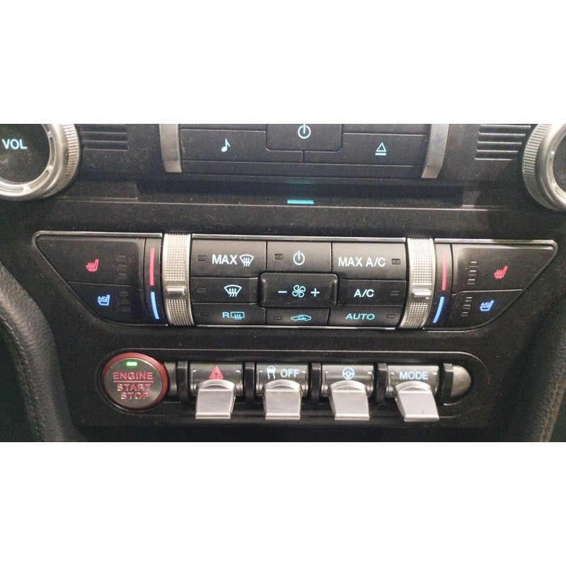 Recambio de mando climatizador para ford usa mustang coupé 5.0 v8 bullitt referencia OEM IAM LR3T18E245BB  