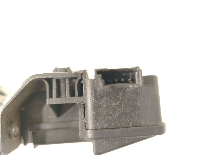 Recambio de cerradura maletero / porton para bmw 3 coupé (e92) 320 i referencia OEM IAM 8196401  