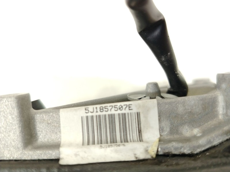 Recambio de retrovisor izquierdo para skoda fabia ii (542) 1.6 tdi referencia OEM IAM 5J1857507E  