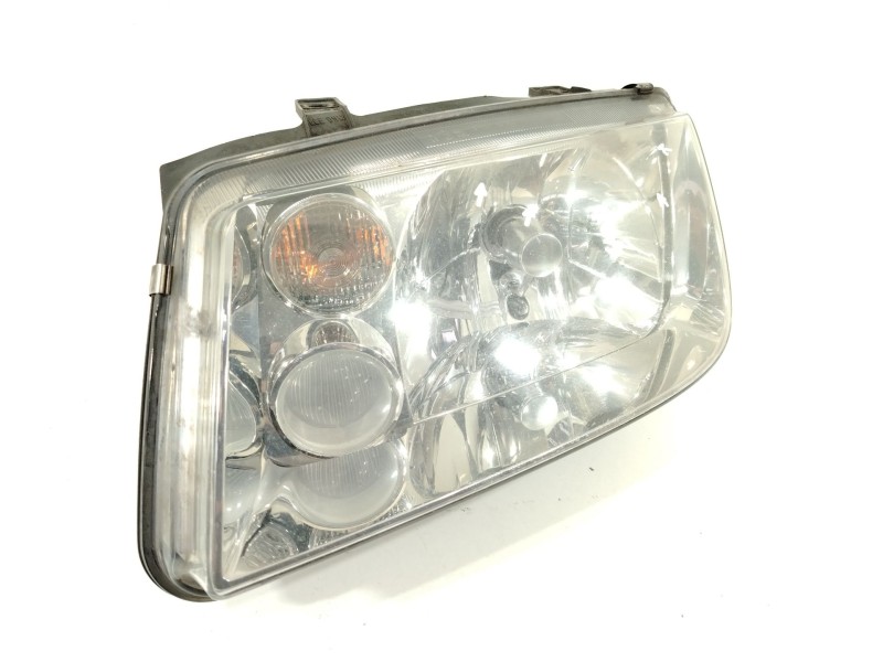 Recambio de faro izquierdo para volkswagen bora i (1j2) 1.9 tdi referencia OEM IAM 1J5941017BD  