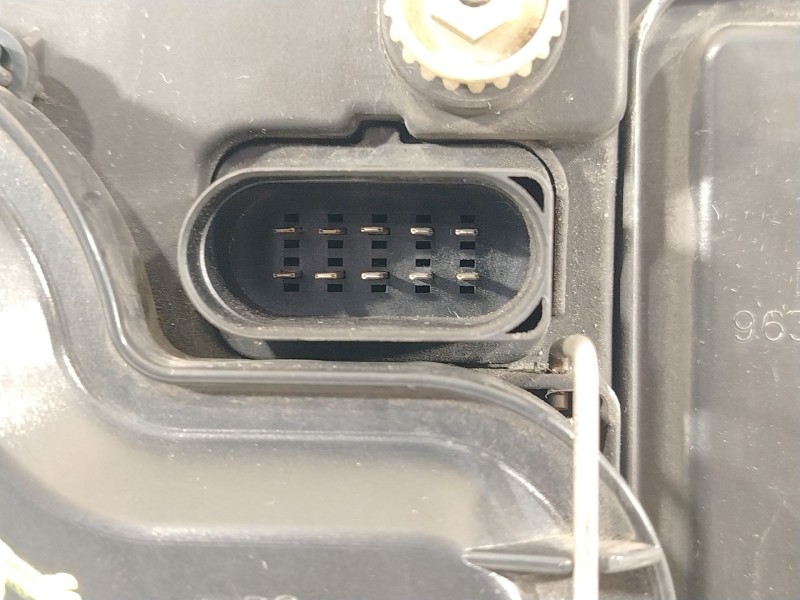 Recambio de faro izquierdo para volkswagen bora i (1j2) 1.9 tdi referencia OEM IAM 1J5941017BD  