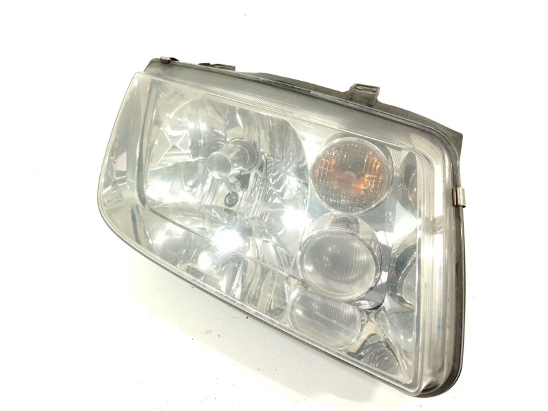 Recambio de faro derecho para volkswagen bora i (1j2) 1.9 tdi referencia OEM IAM 1J5941018BD  