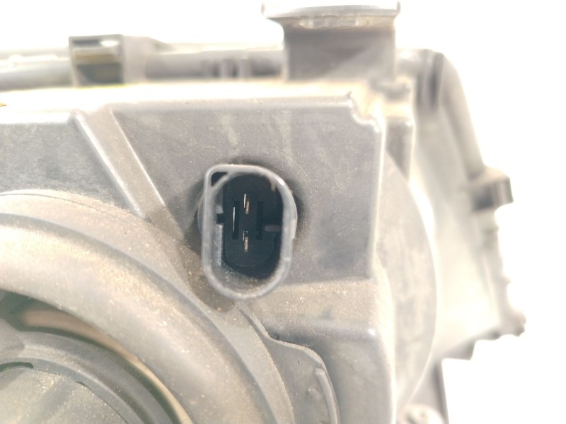 Recambio de faro izquierdo para bmw 3 (e46) 330 d referencia OEM IAM 0301177271 63127165775 1307329074