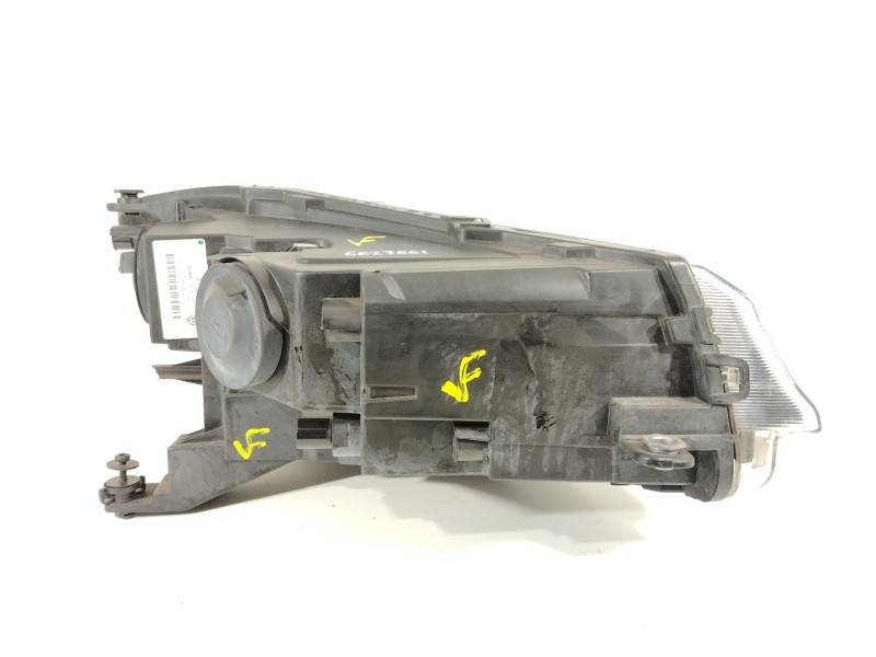 Recambio de faro izquierdo para volkswagen caddy v monospace (sbb, sbj) 2.0 tdi bmt referencia OEM IAM 2K8941005D  