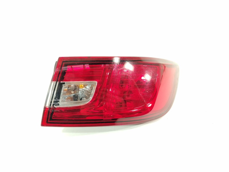 Recambio de piloto trasero derecho para renault clio iv (bh_) 1.5 dci 75 referencia OEM IAM 265509846R  