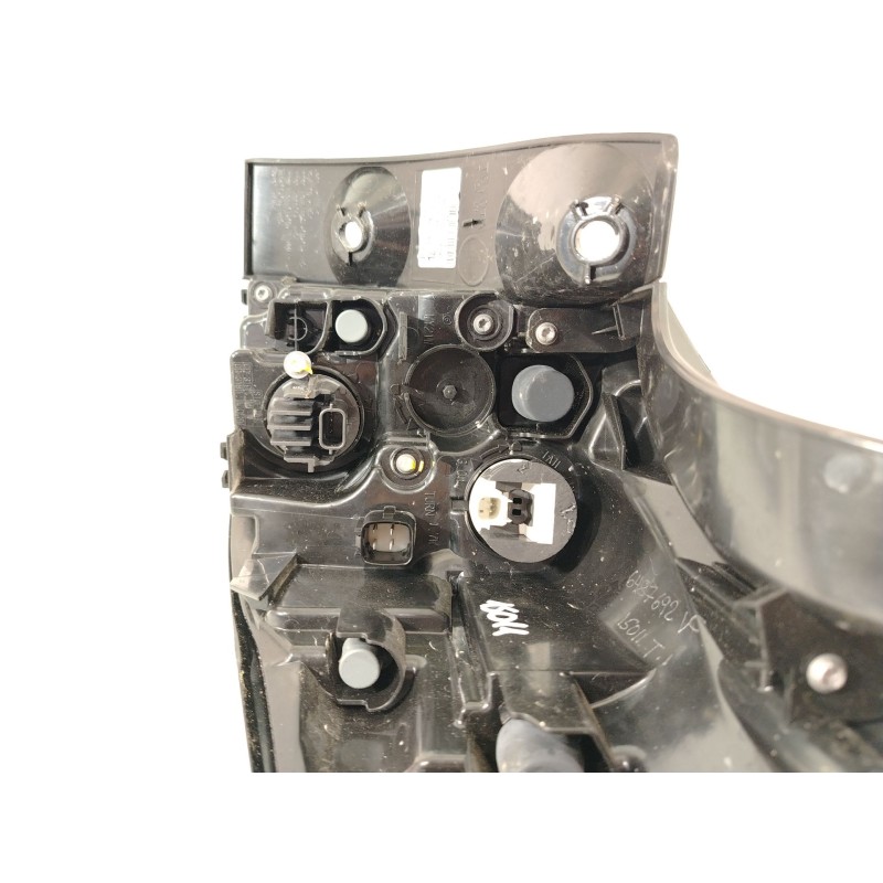 Recambio de piloto trasero izquierdo para toyota yaris (_p21_, _pa1_, _ph1_) 1.5 hybrid (mxph11) referencia OEM IAM 815600DE20  