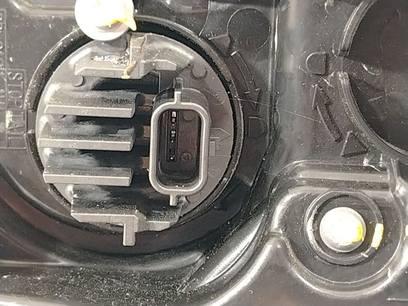 Recambio de piloto trasero izquierdo para toyota yaris (_p21_, _pa1_, _ph1_) 1.5 hybrid (mxph11) referencia OEM IAM 815600DE20  