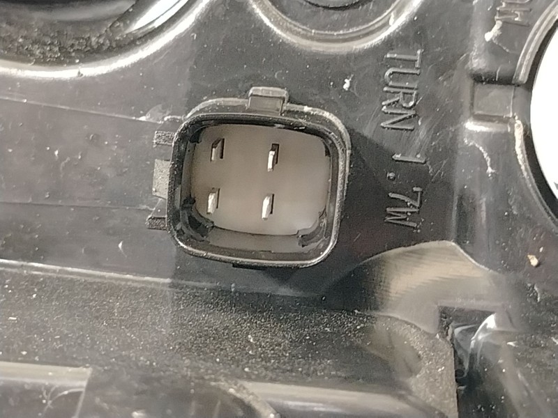 Recambio de piloto trasero izquierdo para toyota yaris (_p21_, _pa1_, _ph1_) 1.5 hybrid (mxph11) referencia OEM IAM 815600DE20  