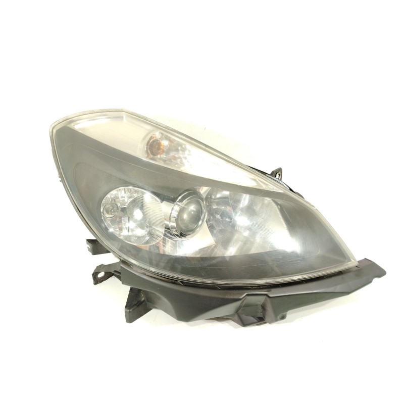 Recambio de faro derecho para renault clio iii (br0/1, cr0/1) 1.4 16v referencia OEM IAM 8200261612 89901157 