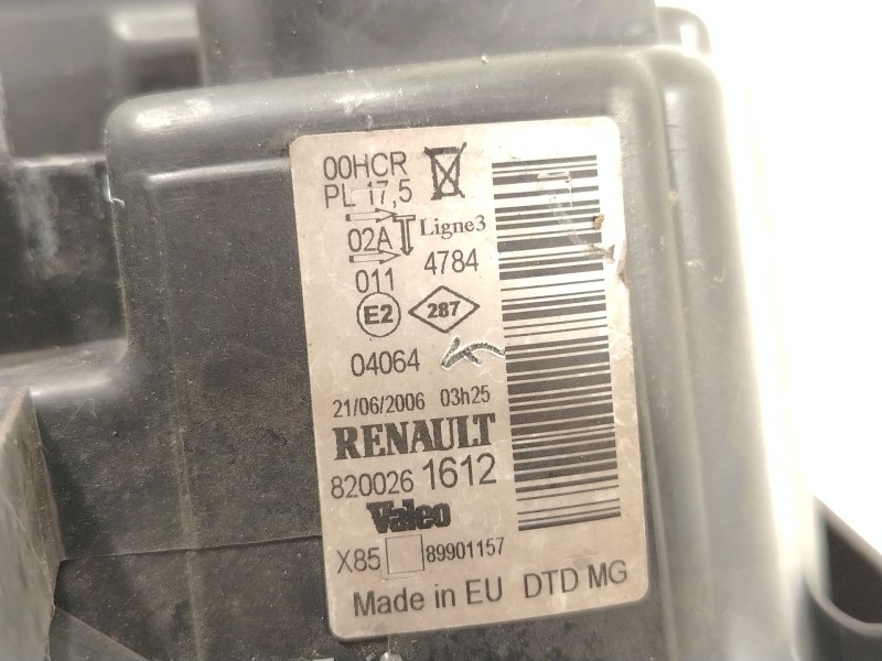 Recambio de faro derecho para renault clio iii (br0/1, cr0/1) 1.4 16v referencia OEM IAM 8200261612 89901157 