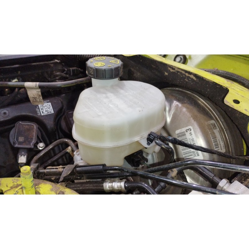 Recambio de bomba freno para ford usa mustang coupé 5.0 v8 bullitt referencia OEM IAM 120105967 M70965 